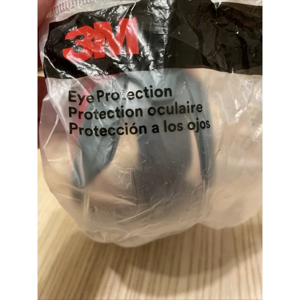 3M  Safety Goggles GG500 Series Scotchgard Eye‎ Protection Anti-Fog Coating NEW